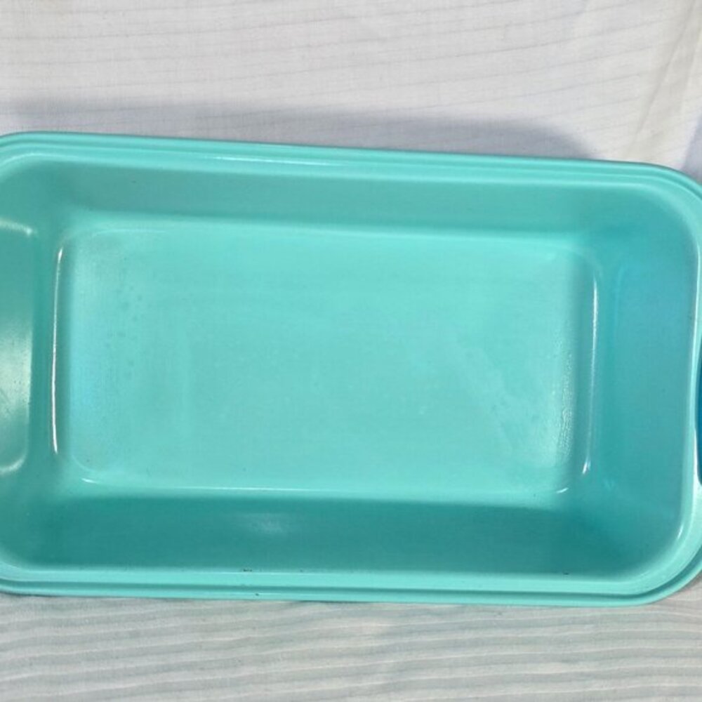 Non-Toxic loaf‎ pan Nonstick Oven Safe with Heat-Resistant Silicone Handles teal